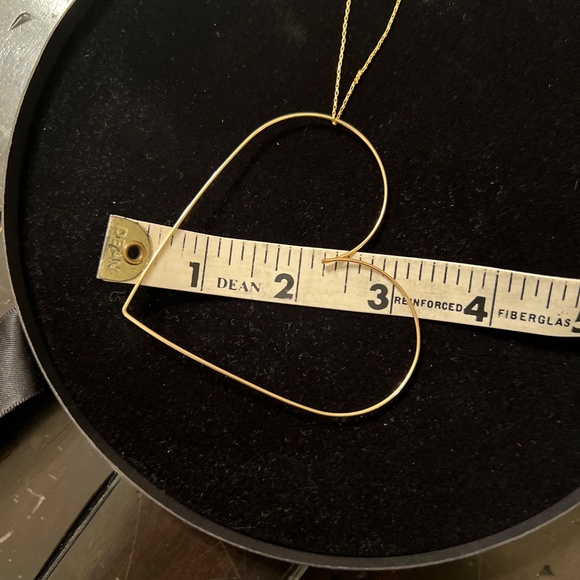 Atelier Paulin - 14k Yellow Gold Filled - Big Heart Necklace - Picture 3 of 7